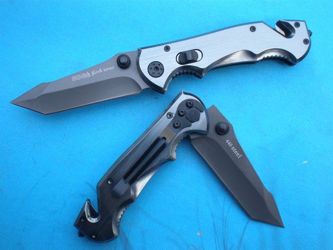 SOG Aluminum Dentate Camp Survival Rescue MINI Folding Pocket Knife 