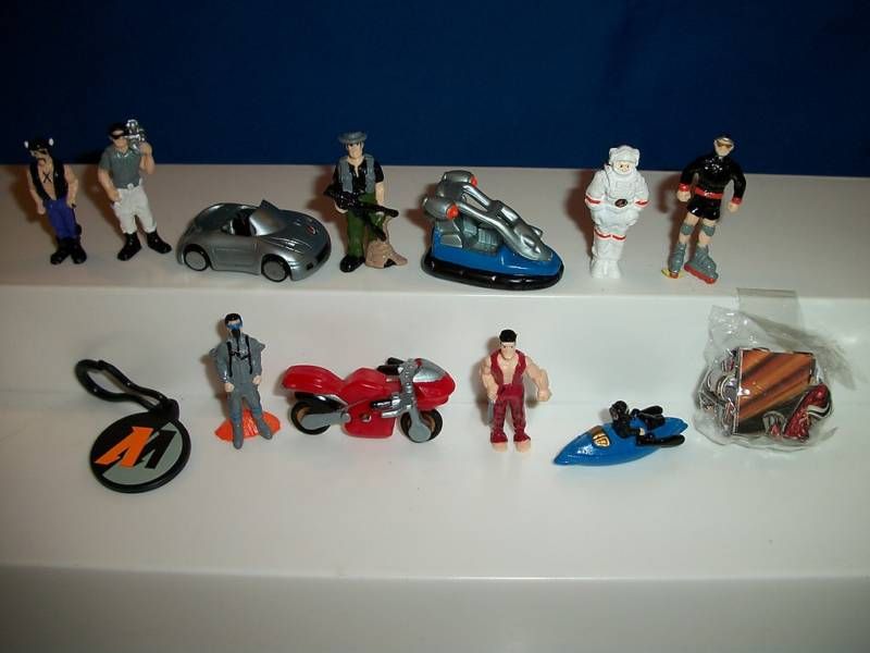 ACTION MAN Set 13 Mini Figures & Vehicles SURPRISE EGG  