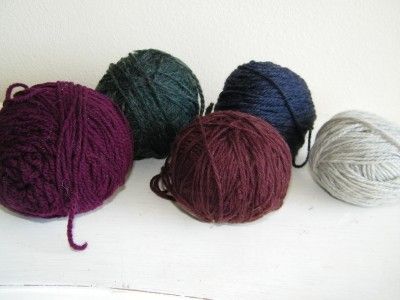 Heathered Wool Yarn Lot 5 Skeins Skein 4948 Green Gray Wine  