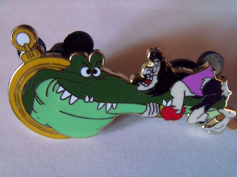 2001 Disney Hook & Crocodile Countdown to MGM Pin EUC  