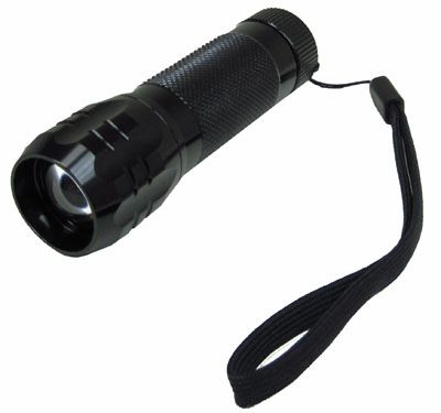 Outdoor Gear EXPLORER Flashlight   Ultra Bright   New  