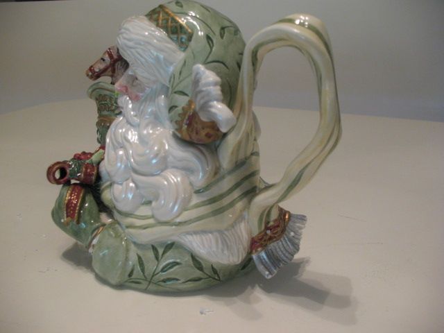 NIB FITZ & FLOYD GREGORIAN SANTA CHRISTMAS TEAPOT RETIRED  