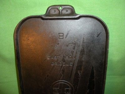 Vintage Griswold No. 8 Cast Iron Griddle P/N 771  