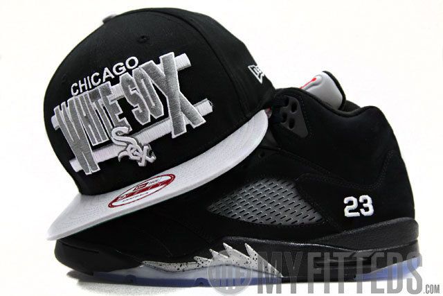 CHICAGO WHITE SOX World Stripe Snap Black Gray New Era Snapback  