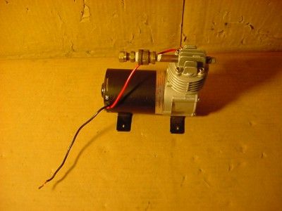 CICADA PUMP AIR HORN COMPRESSOR DC 12V. WORKS GREAT AND IN GOOD 