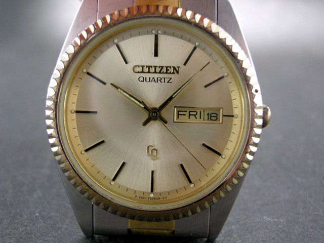 CITIZEN TWO TONE CQ JAPAN DAY DATE QUARTZ MEN WATCH  