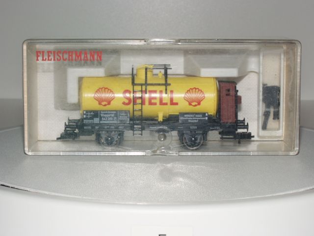 FLEISCHMANN HO 5432 K TANK WAGON SHELL & OB  