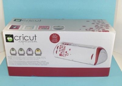 Cricut Expression Peppermint Personal Electronic Cutter Machine Bundle 