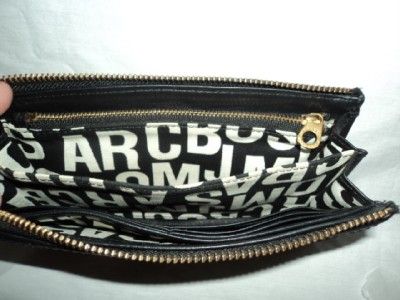 Marc Jacobs Totally Turnlock Zip Clutch Black Leather Wallet $198.00 