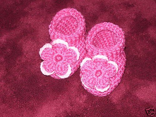 CROCHET FLOWER BABY BOOTIES *HANDMADE* NEW  