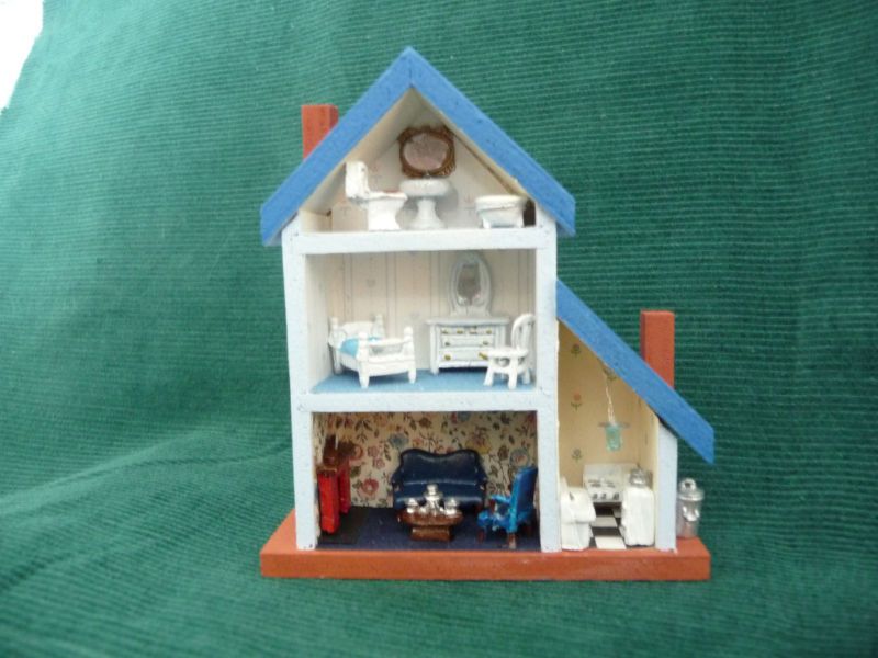 144 scale MINIATURE DOLL HOUSE for your DOLLHOUSE BLU  