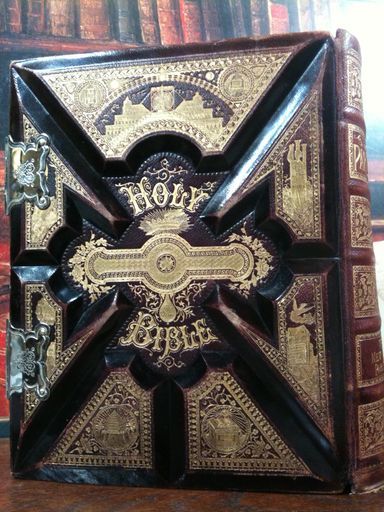 ANTIQUE FAMILY HOLY BIBLE CLASPS LEATHER COLOR PLATES ILLUMINATED 
