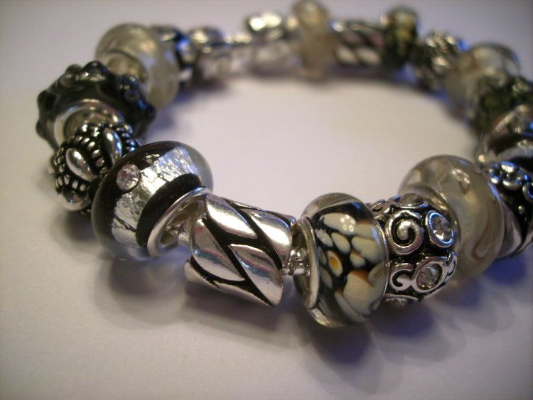   Charm Bracelet Black Cream Silver Murano Glass Bead Vanilla Ice  