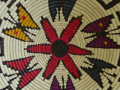 WOUNAAN Deep Bowl/Basket BUTTERFLIES Handwoven NICE****  