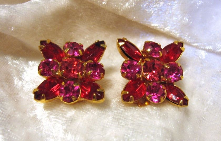 Vintage Weiss Pink Red Rhinestone Clip On Earrings  