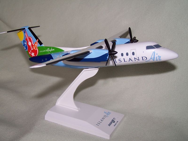 ISLAND AIR Dash 8 100 1100 SCALE  