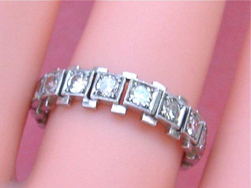 VINTAGE 1+ct DIAMOND PLAT ETERNITY BAND RING 1940 sz7.5  