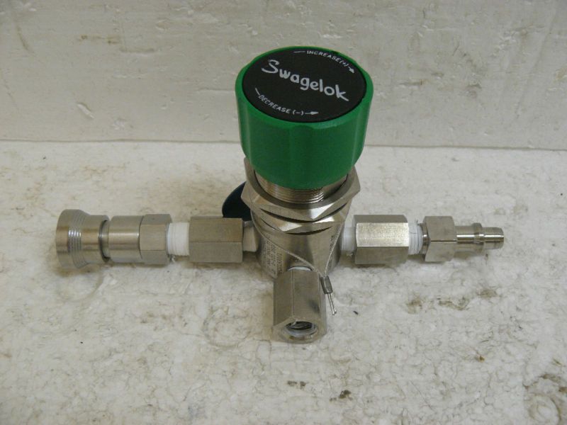 SWAGELOK KCP1B0C3GPD42 PRESSURE REGULATOR  