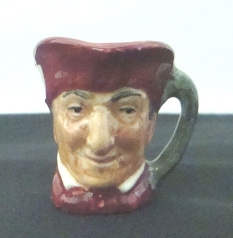 Royal Doulton The Cardinal D6258 Tiny Toby Jug  