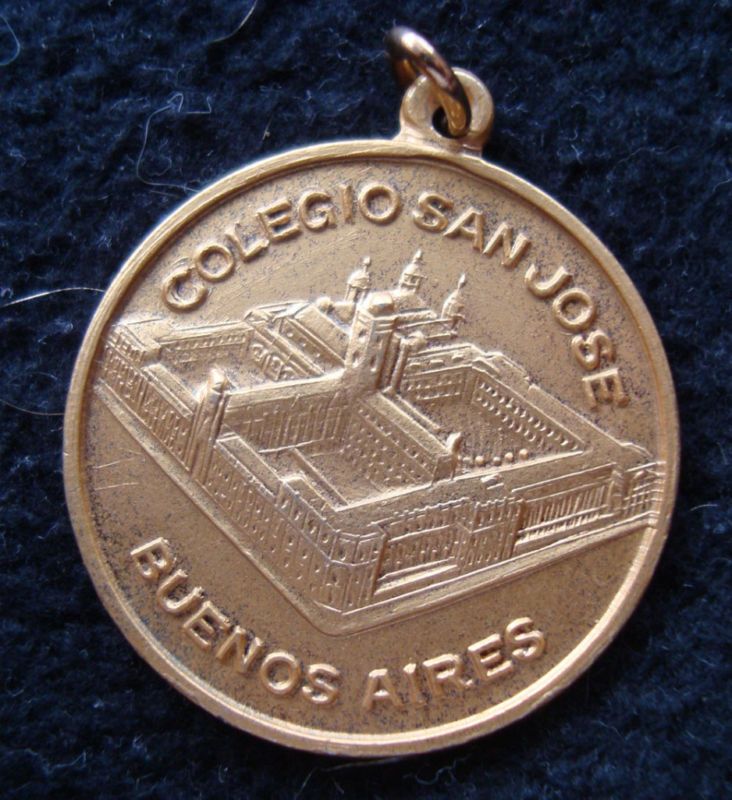 COLEGIO SAN JOSE MEDAL BUENOS AIRES BODAS DE ORO  