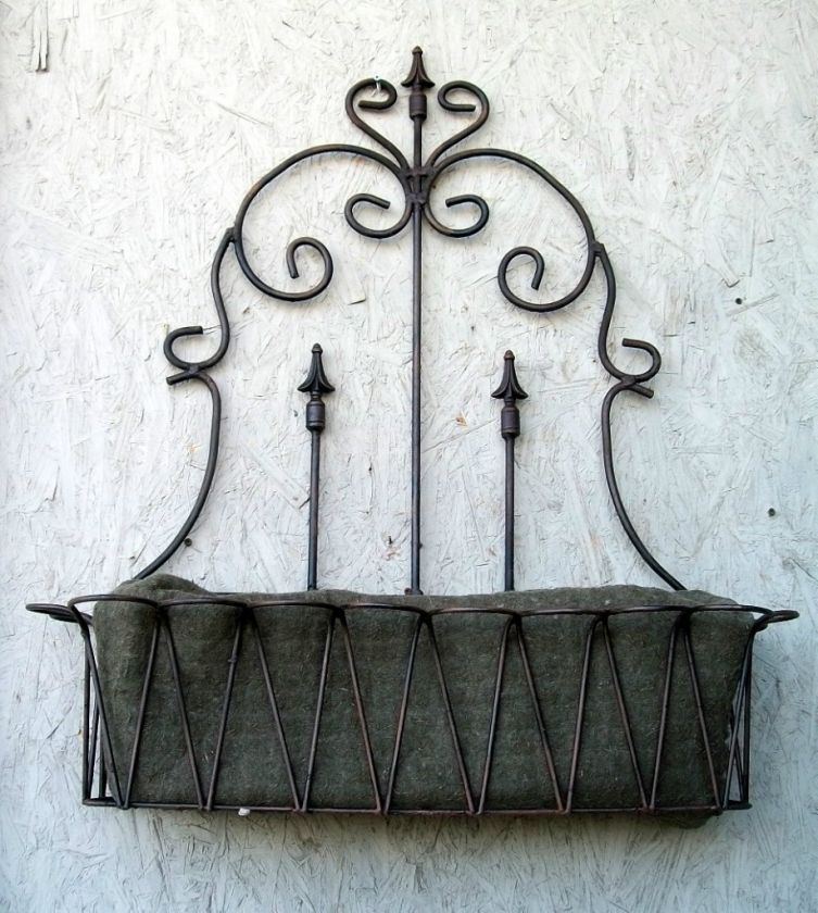 37 Wrought Iron Spear Fence Window Box   Wall Planter   Metal Flower 