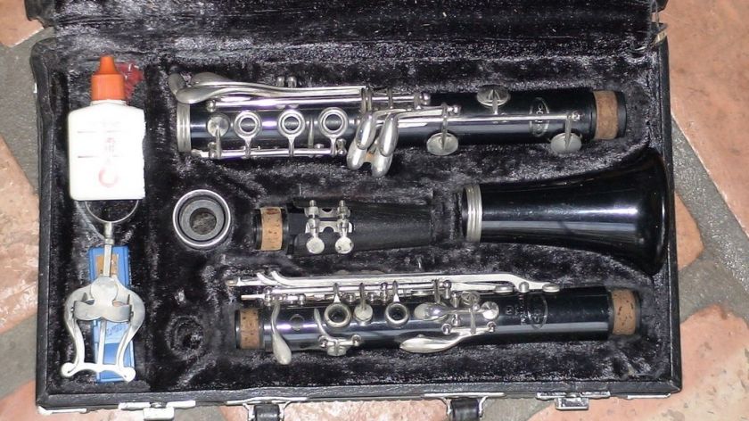 VITO RESO TONE USA 3 CLARINET Model 7212  