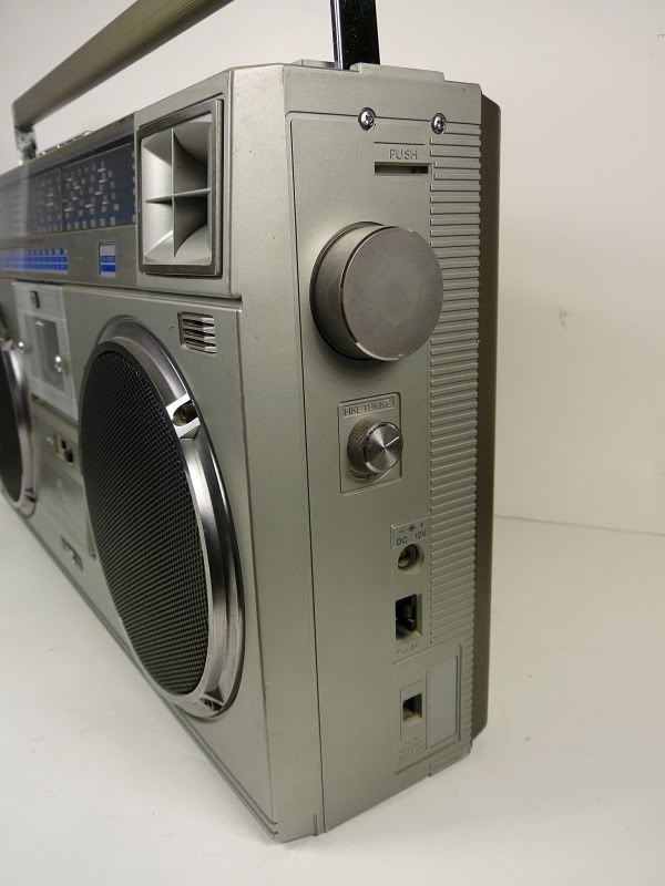 VINTAGE JVC RC M70JW BOOMBOX GHETTO BLASTER STEREO RADIO  