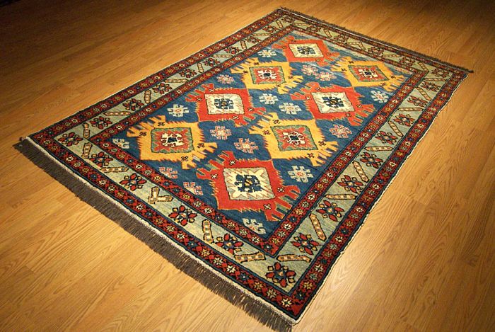 5x7 Beautiful Handmade Vegetable Dye Wool Kazak Rug  